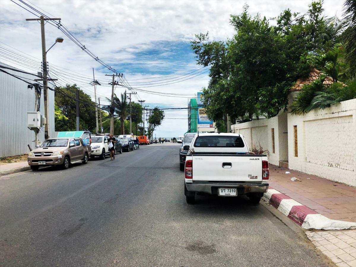 Baan Talay Hotel Pattaja Kültér fotó